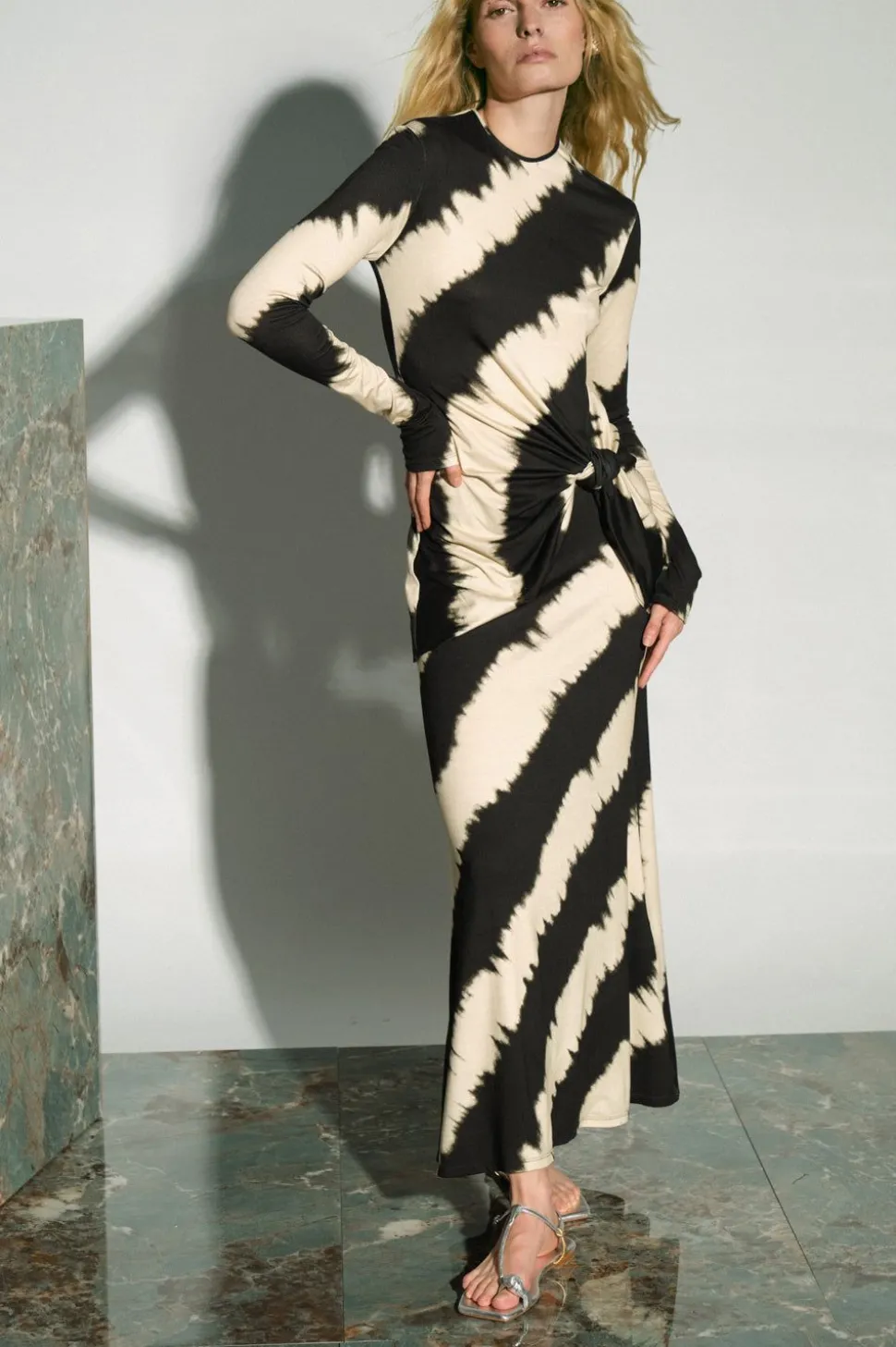 Frontiers Skirt