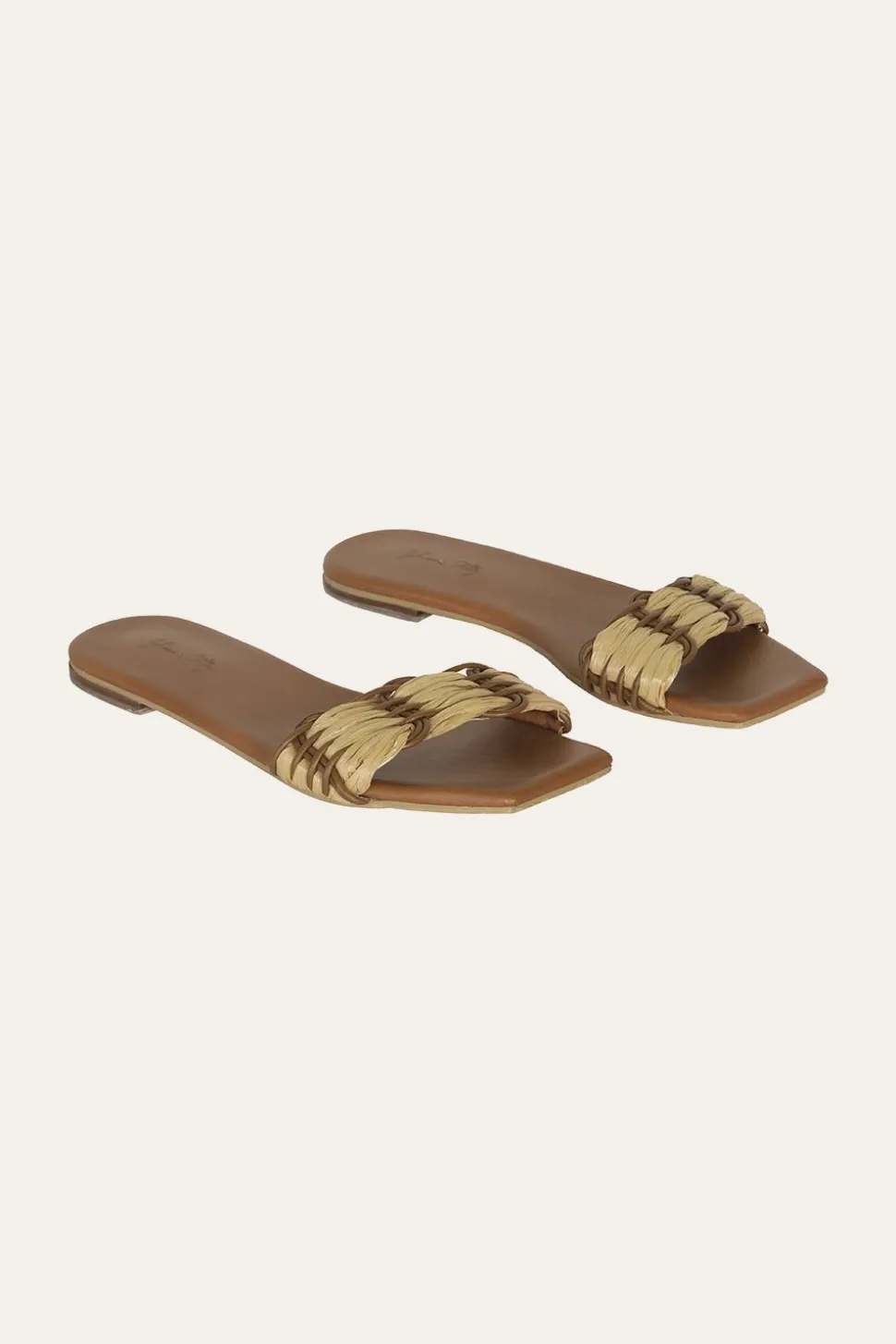 Hidden Messages Flats In Camel