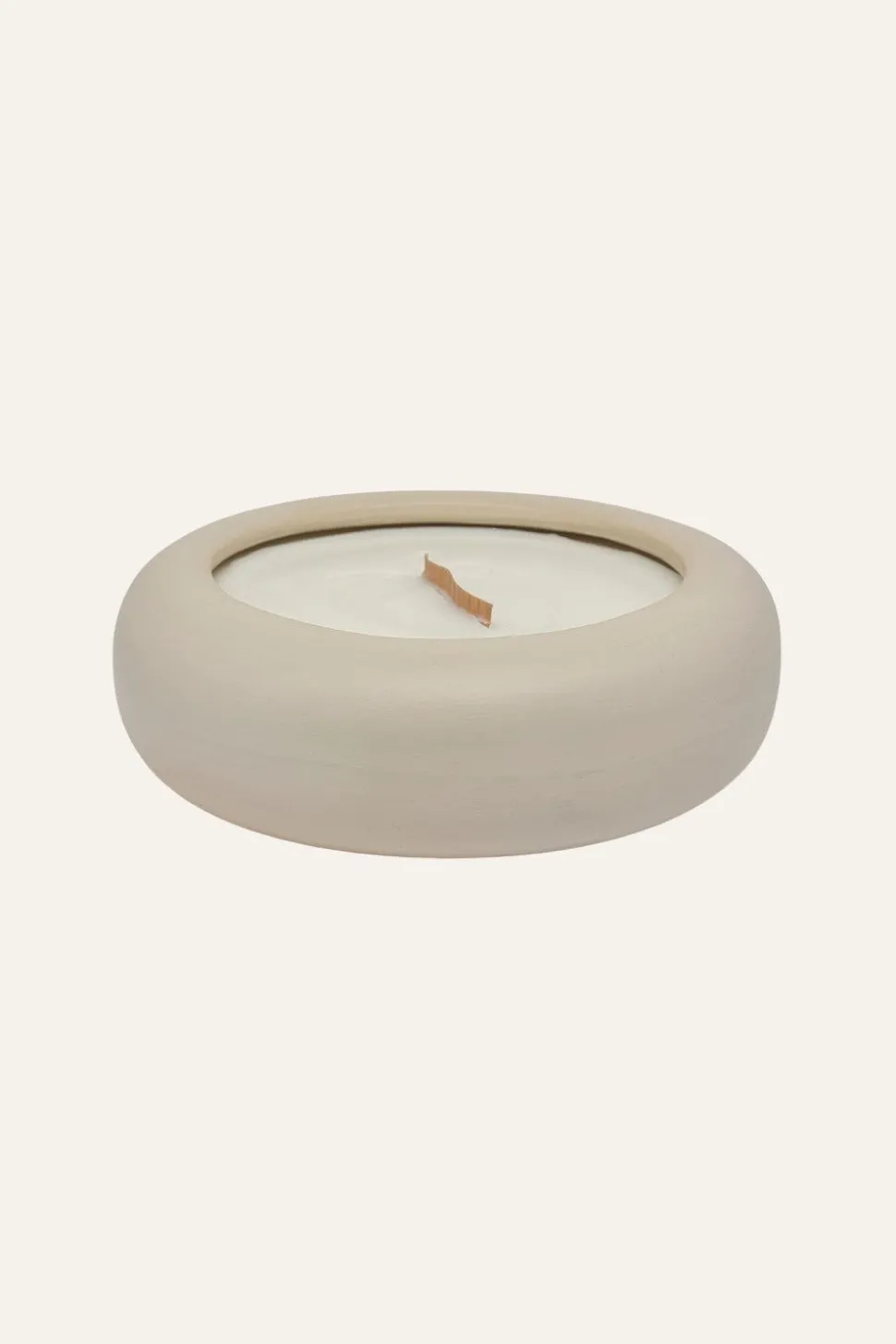 Honoring Sandona Medium Candle In Sand