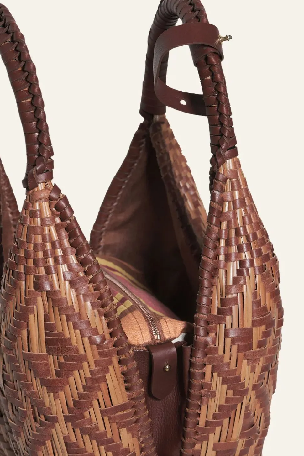 Simbolismo De La Cesteria Bag