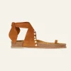 Song Leader Sandals In Brown